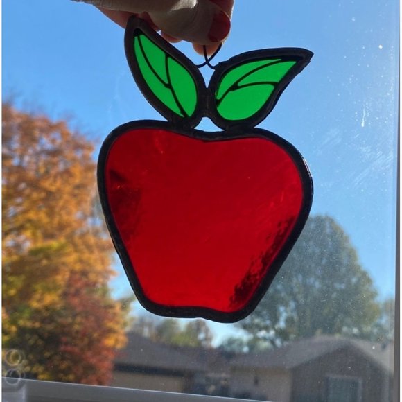 Hand Crafted Art Stained Glass Apple Suncatcher Metal Teacher Fruit